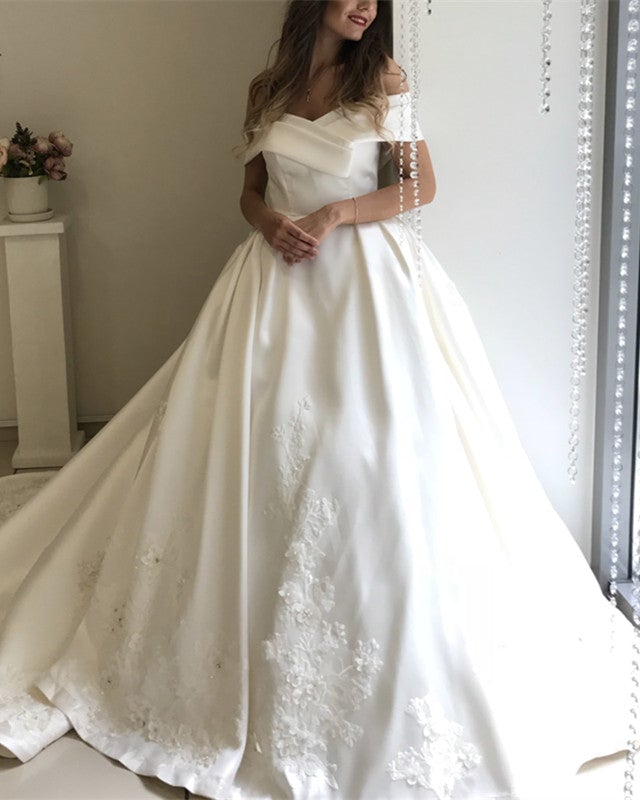 Vintage Satin Wedding Dresses Lace Embroidery