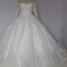 Load image into Gallery viewer, Off The Shoulder Royal Train Lace Wedding Dresses Ball Gowns

