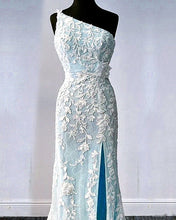 Load image into Gallery viewer, One Shoulder Mermaid Split Lace Prom Dresses
