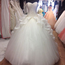Load image into Gallery viewer, Pearl Sweetheart Ruffles Wedding Dress Ball Gown
