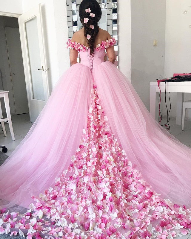 Elegant-Ball-Gowns-Quinceanera-Dresses-Flowers-Wedding-Gowns