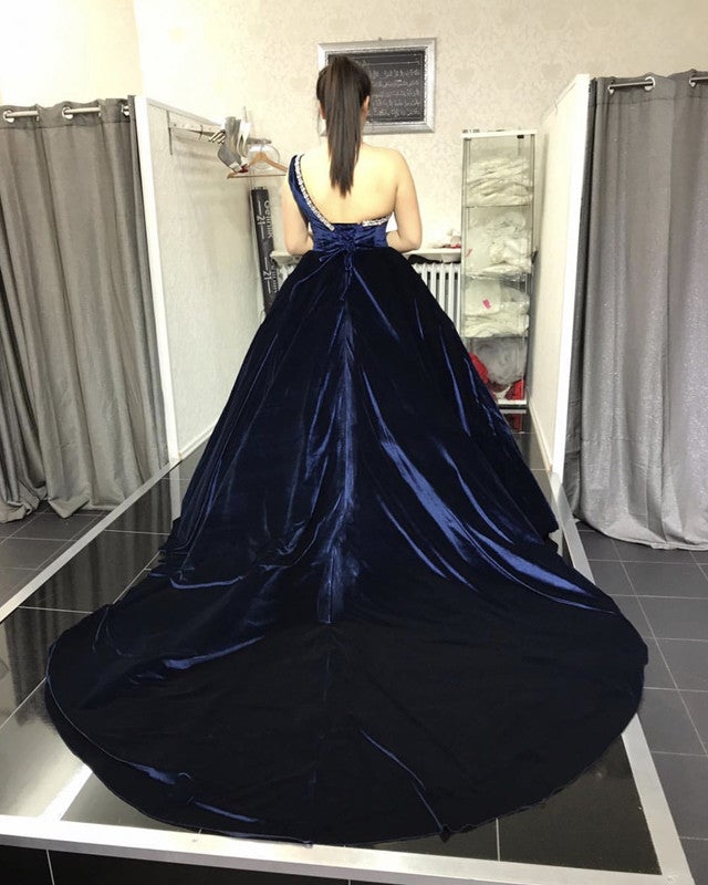 Plus Size Prom Dresses Velvet Ball Gown One Shoulder Plus Size Prom Dresses Velvet Ball Gown One Shoulder