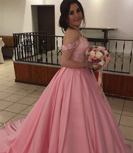 Load image into Gallery viewer, elegant-wedding-dress
