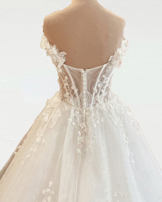 white christmas dresses Princess Corset Wedding Dress with 3D Lace