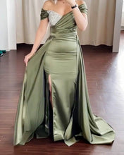 Load image into Gallery viewer, Mermaid Sage Green Formal Gown
