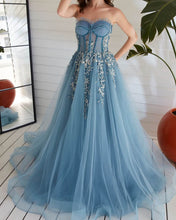 Load image into Gallery viewer, Sgae Green Sweetheart Corset Appliques Prom Dresses
