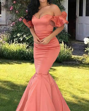 Load image into Gallery viewer, Ruffle Sleeves Sweetheart Corset Satin Mermaid Prom Dresses
