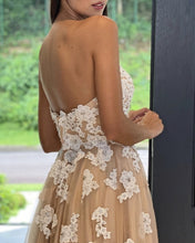 Load image into Gallery viewer, Appliques Prom Dresses
