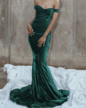 Load image into Gallery viewer, Mermaid Velvet Prom Dresses Off The Shoulder-alinanova
