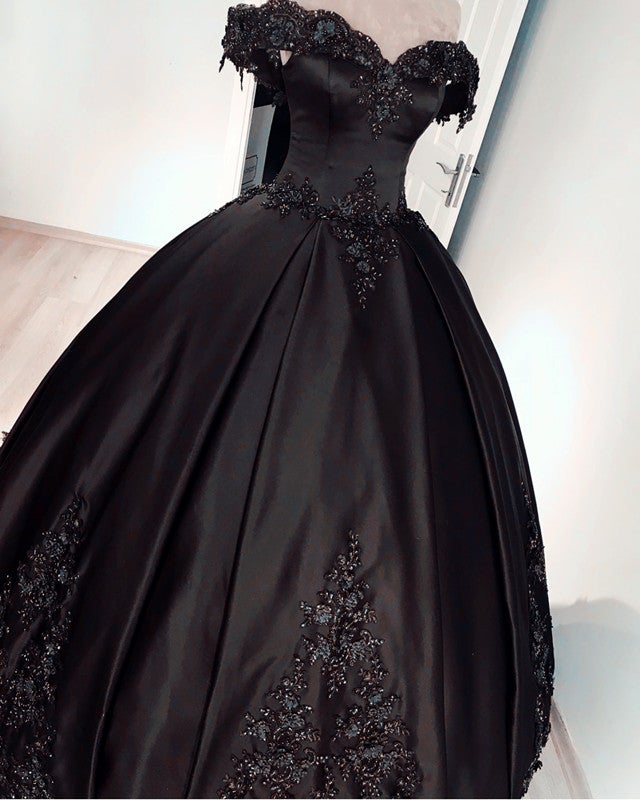 Off Shoulder Quinceanera Dresses Lace Beaded Satin Ball Gown alinanova Off Shoulder Quinceanera Dresses Lace Beaded Satin Ball Gown alinanova