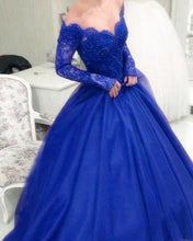 Load image into Gallery viewer, Royal Blue Quinceanera Dresses With Sleeves
