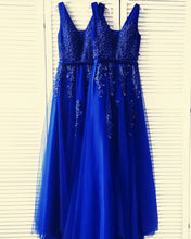 Load image into Gallery viewer, Royal Blue Bridesmaid Gowns
