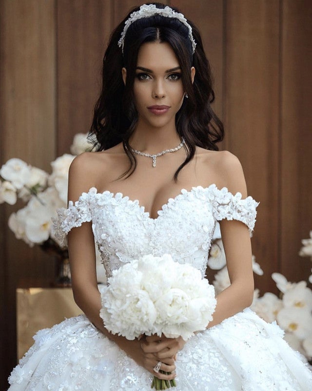 Royal Train Ball Gowns Wedding Dresses Lace Off Shoulder-alinanova