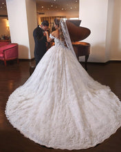 Load image into Gallery viewer, Royal Train Lace Wedding Dresses Ball Gowns Off-the-shoulder
