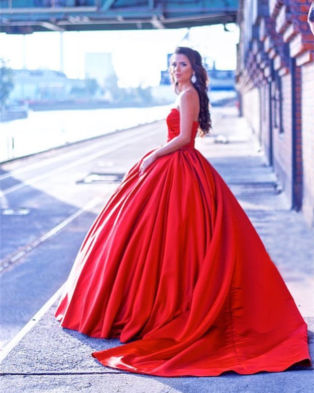 Sweetheart-Satin-Ball-Gowns-Wedding-Dresses-Red