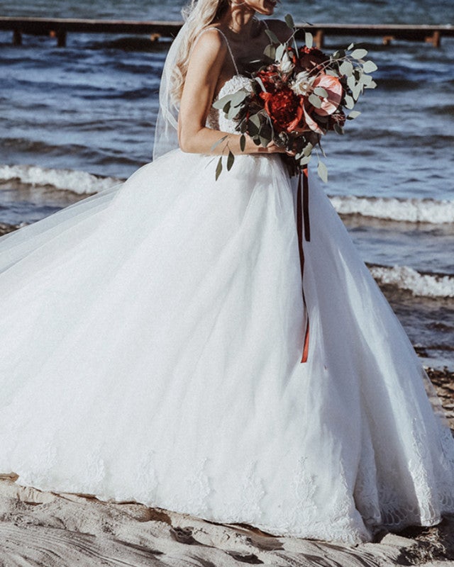 Rustic Bride Wedding Dress Appliques Sweetheart Open Back alinanova Rustic Bride Wedding Dress Appliques Sweetheart Open Back alinanova