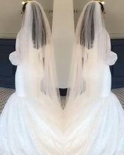 Load image into Gallery viewer, Sequins Mermaid Wedding Dress Puffy Sleeves
