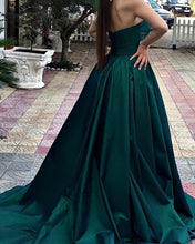 Load image into Gallery viewer, Sleeveless Prom Dresses Satin
