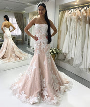 Load image into Gallery viewer, Sexy Strapless Champagne Mermaid Wedding Dresses Ivory Lace Appliques-alinanova
