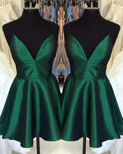 Load image into Gallery viewer, Dark Green Homecoming Dresses Short
