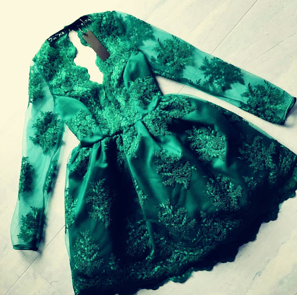 Short Open Back Long Sleeves Homecoming Prom Dresses