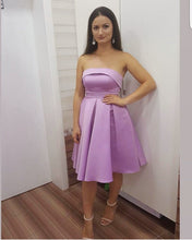 Load image into Gallery viewer, Lilac Homecoming Dresses
