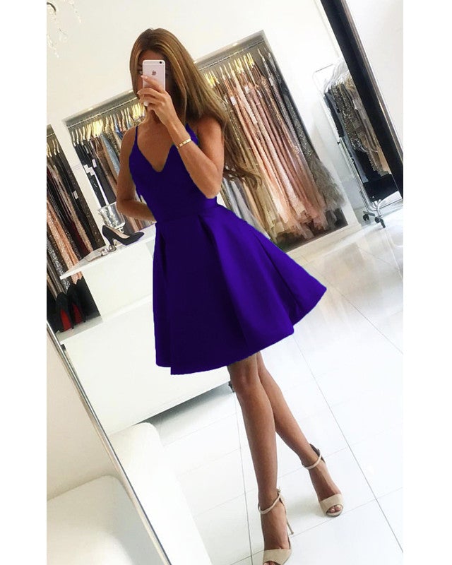 Short V-neck Satin Homecoming Dresses With Straps alinanova Short V-neck Satin Homecoming Dresses With Straps alinanova