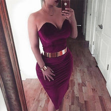 Load image into Gallery viewer, Short Velvet Corset Prom Homecoming Dresses
