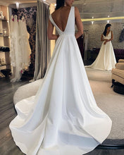 Load image into Gallery viewer, White Wedding Dress Elegant
