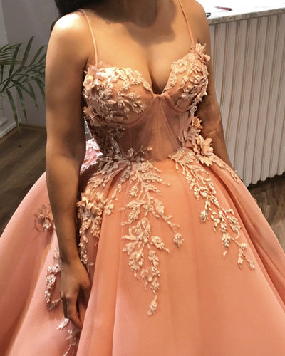 Spaghetti Straps Sweetheart Tulle Ball Gowns Prom Dresses Lace Embroidery-alinanova