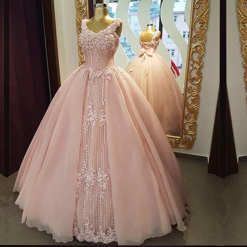 Spaghetti Straps V Neck Pink Tulle Wedding Dresses Ball Gowns