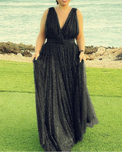 Load image into Gallery viewer, Black Glitter Prom Dresses
