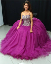 Load image into Gallery viewer, Stunning Crystal Beaded Organza Ruffles Ball Gowns Quinceanera Dresses
