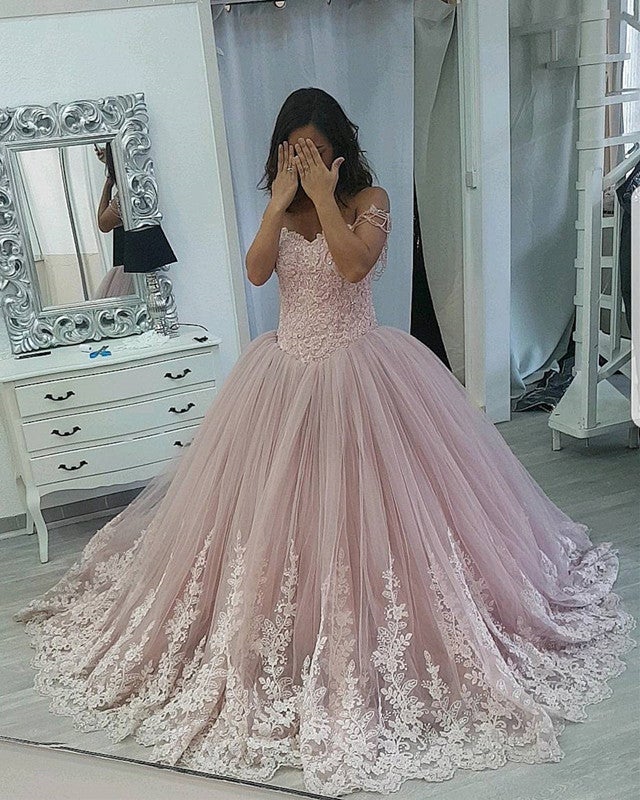 Stylish Lace Appliques Sweetheart Tulle Ball Gowns Quinceanera Dresses-alinanova