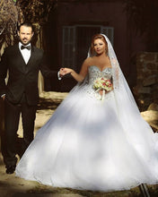 Load image into Gallery viewer, 1115 Wedding Dresses Crystal Pearl Beaded Sweetheart
