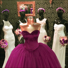 Load image into Gallery viewer, Sweetheart Bodice Corset Tulle Prom Dresses Ball Gowns
