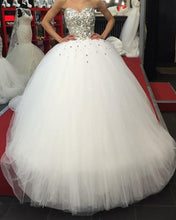 Load image into Gallery viewer, Sweetheart Bodice Corset Wedding Dress Ball Gown Pearl Beaded
