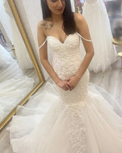 Load image into Gallery viewer, Sweetheart Mermaid Wedding Dresses Lace Embroidery Off Shoulder
