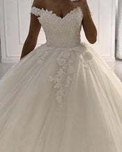 Load image into Gallery viewer, Tulle Ball Gown Wedding Dress Lace Edge Off Shoulder
