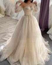 Load image into Gallery viewer, Tulle Boho Wedding Dress
