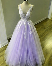 Load image into Gallery viewer, Lilac Tulle Prom Dresses
