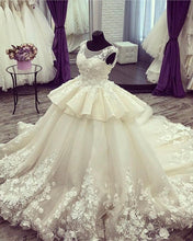 Load image into Gallery viewer, Royal-Wedding-Ball-Gowns-Dress-For-Bride
