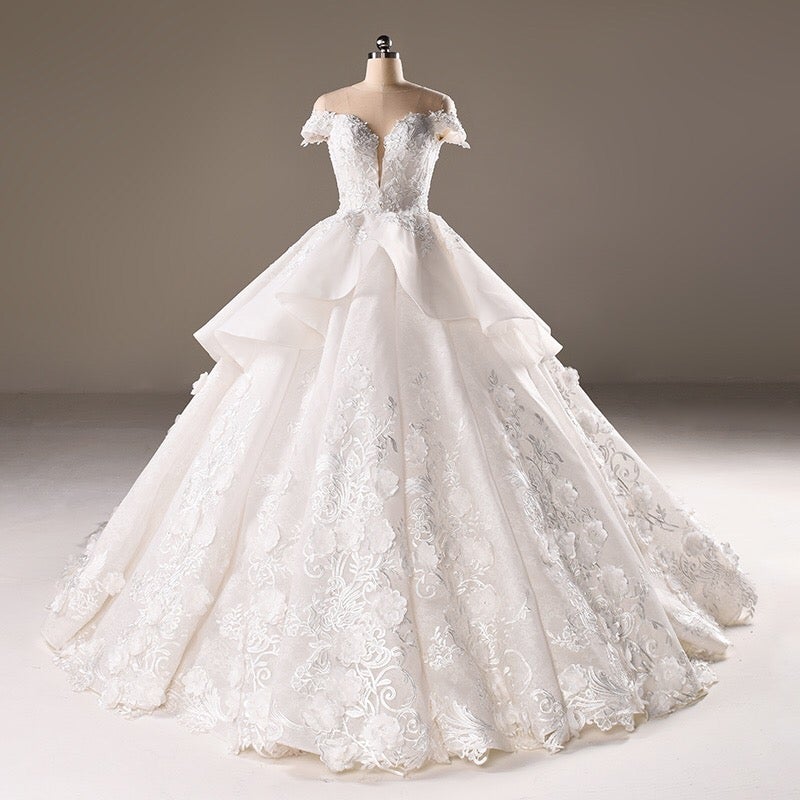 Vintage Lace Cap Sleeves Tulle Scoop Neck Wedding Dresses Ball Gowns-alinanova