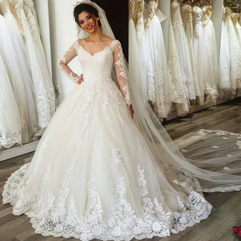 Vintage Lace Long Sleeves V Neck Wedding Dresses Ball Gowns 2017-alinanova