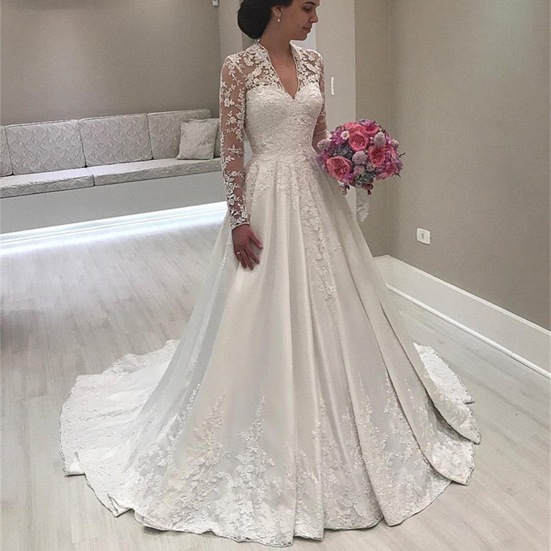 Vintage Lace Long Sleeves V Neck Wedding Dresses Princess Vintage Lace Long Sleeves V Neck Wedding Dresses Princess