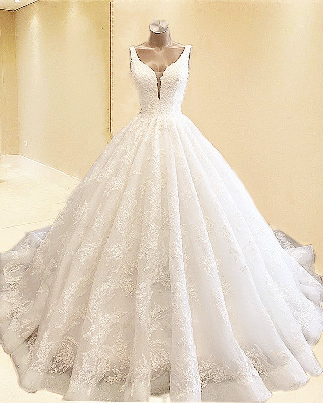 Vintage Lace Wedding Dress V Neck Ball Gown-alinanova
