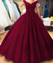Load image into Gallery viewer, Vintage Royal Blue Satin Ball Gowns Wedding Dresses Lace Cap Sleeves
