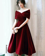 Load image into Gallery viewer, Velvet Midi Bridesmaid Dresses Off The Shoulder
