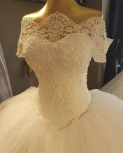 Load image into Gallery viewer, Off The Shoulder Wedding Dress
