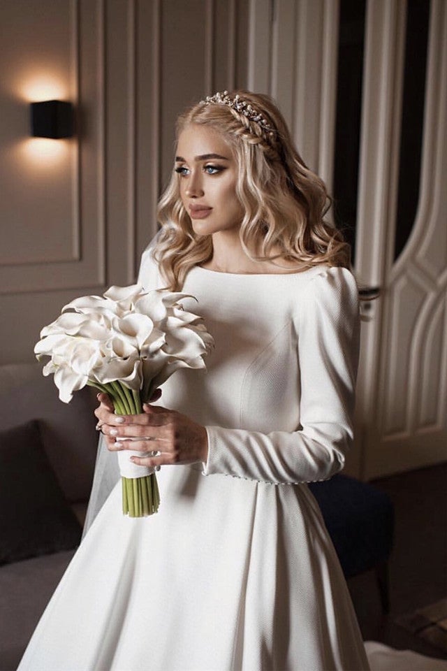 Vintage Wedding Gowns Satin Long Sleeves Bridal Dress Vintage Wedding Gowns Satin Long Sleeves Bridal Dress